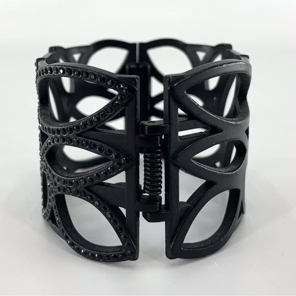 Black Rhinestone Encrusted Hollow Leaf Patterned Hinged Cuff Bracelet - Picture 4 of 14
